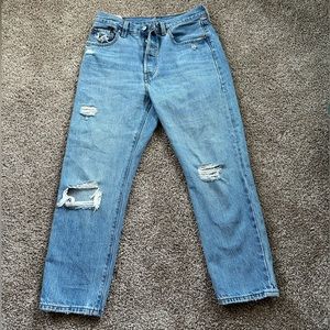 Levi’s 501 mom jeans
